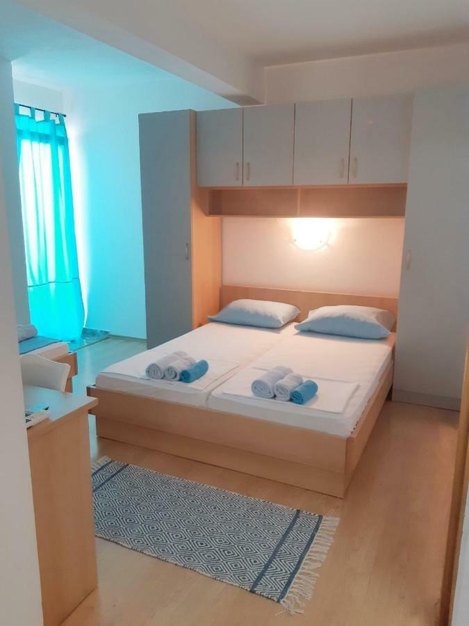 Villa Star 드레베니크 외부 사진